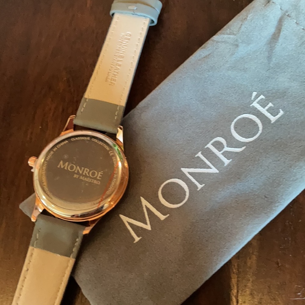 Monroe Classique Watch - Picture 3 of 3